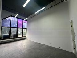 Sindo Industrial Building (D13), Factory #470475311
